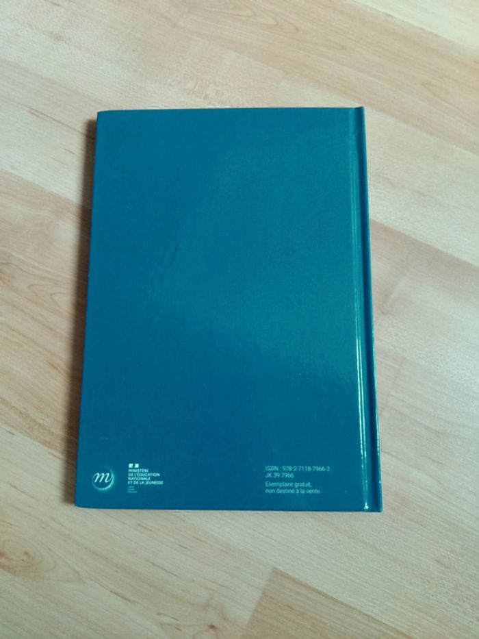 Livre - photo numéro 6