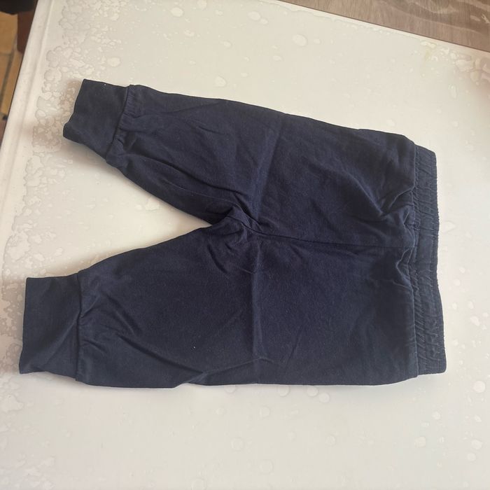 Jogging taille 3 mois (60 cm) - photo numéro 2