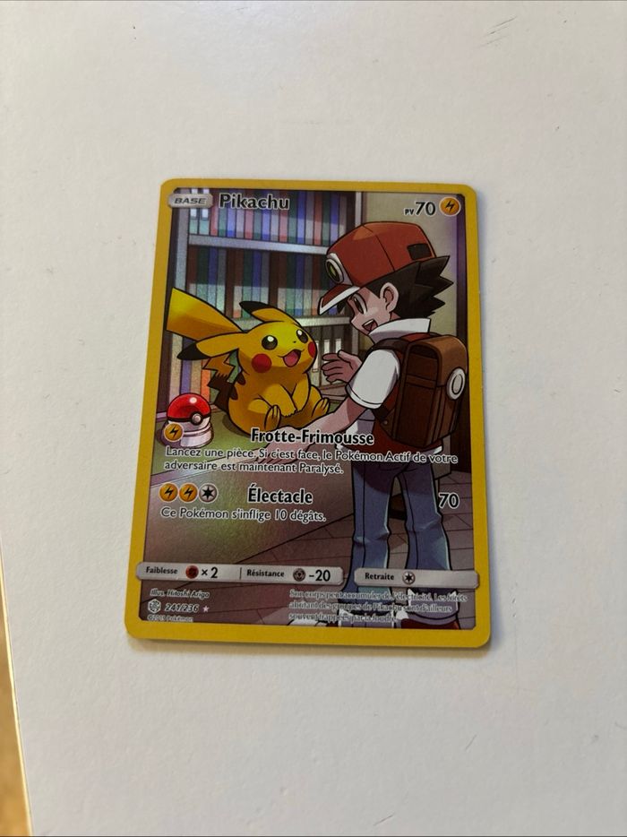 Carte Pokémon pikatchu - photo numéro 2
