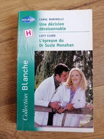 Livre Harlequin collection Blanche en bon état