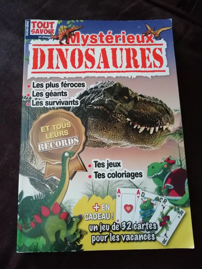 Magasines dinosaures neuf