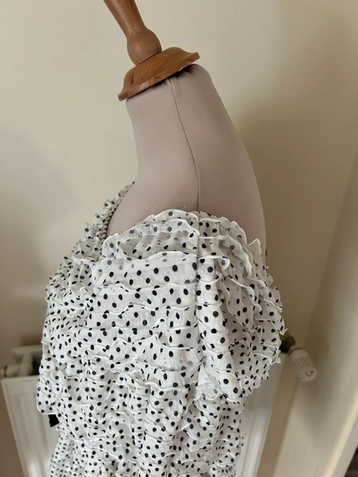 Robe à volants, noire et blanche, Zara - photo numéro 10