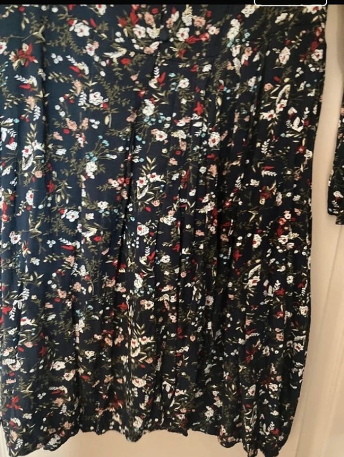 Robe #collection irl neuve - photo numéro 3