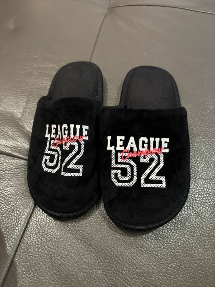 Pantoufles pointure 38 - photo numéro 2