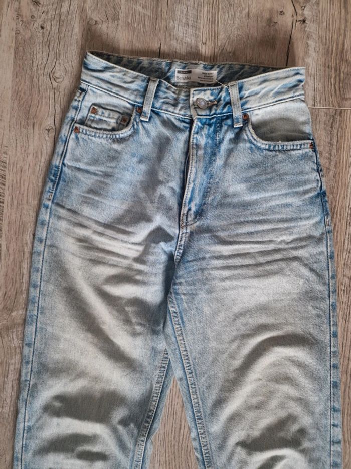 Jean Bershka 32 - photo numéro 3