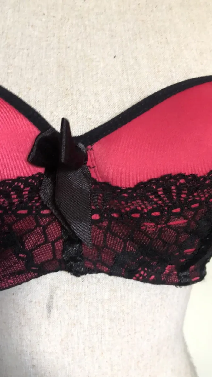 Soutien gorge - photo numéro 2