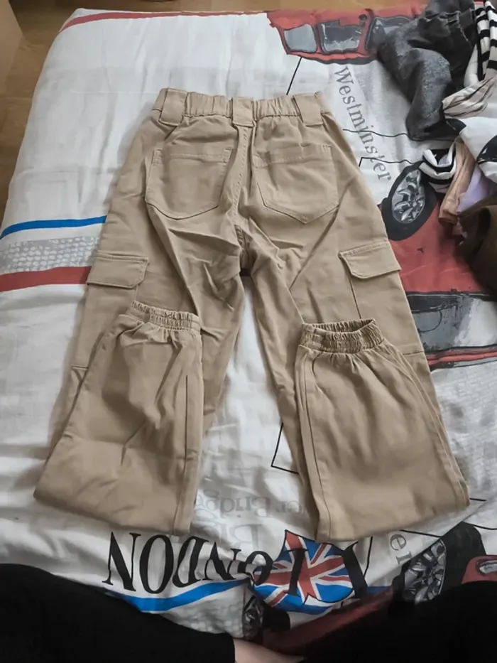 Cargo beige - photo numéro 2