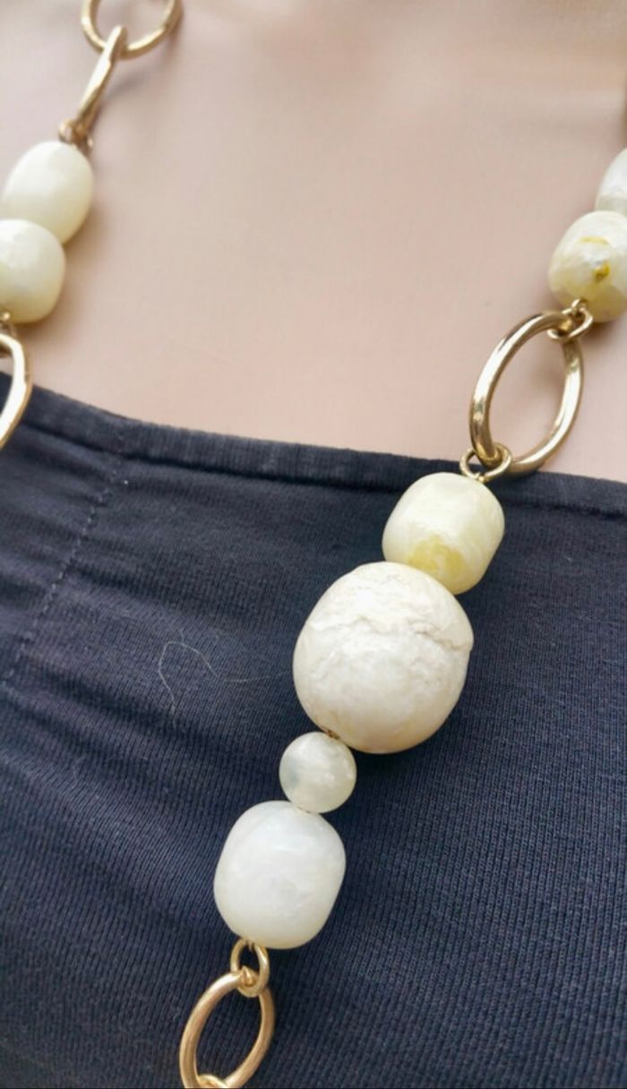 Collier sautoir chaîne grosses perles nacrées ivoire - photo numéro 3