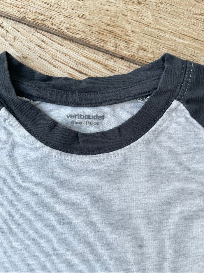 Teeshirt manches longues 5 ans - photo numéro 3