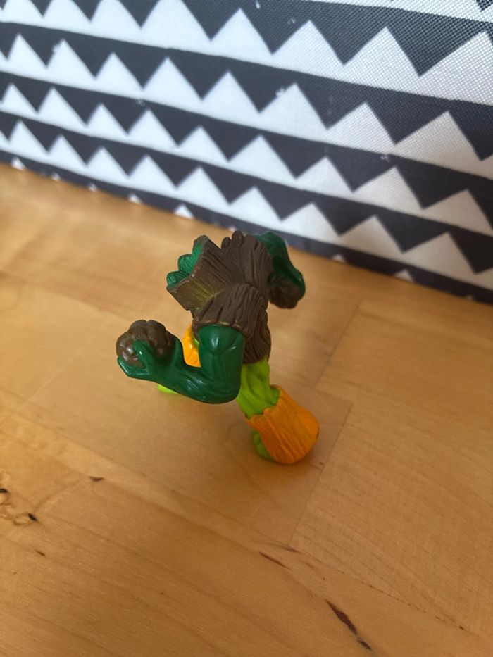 Figurine gormiti tronc d’arbre - photo numéro 2
