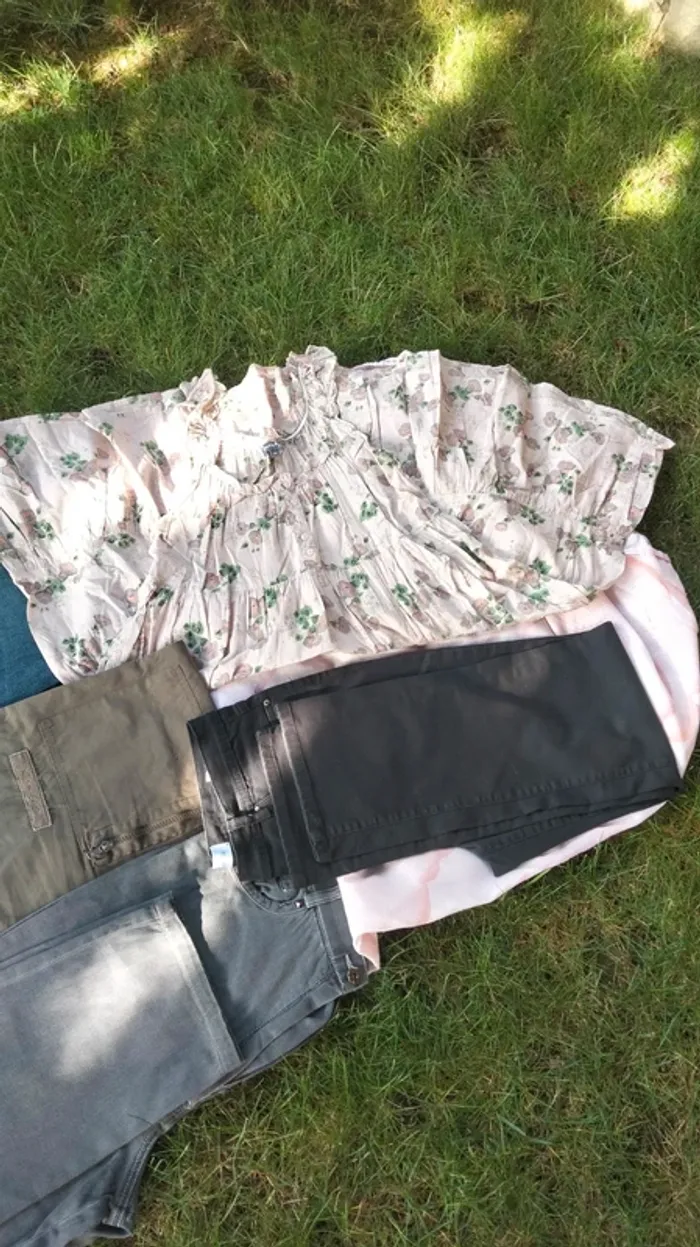 Lot vêtements femme taille 40 petit 42 - photo numéro 4