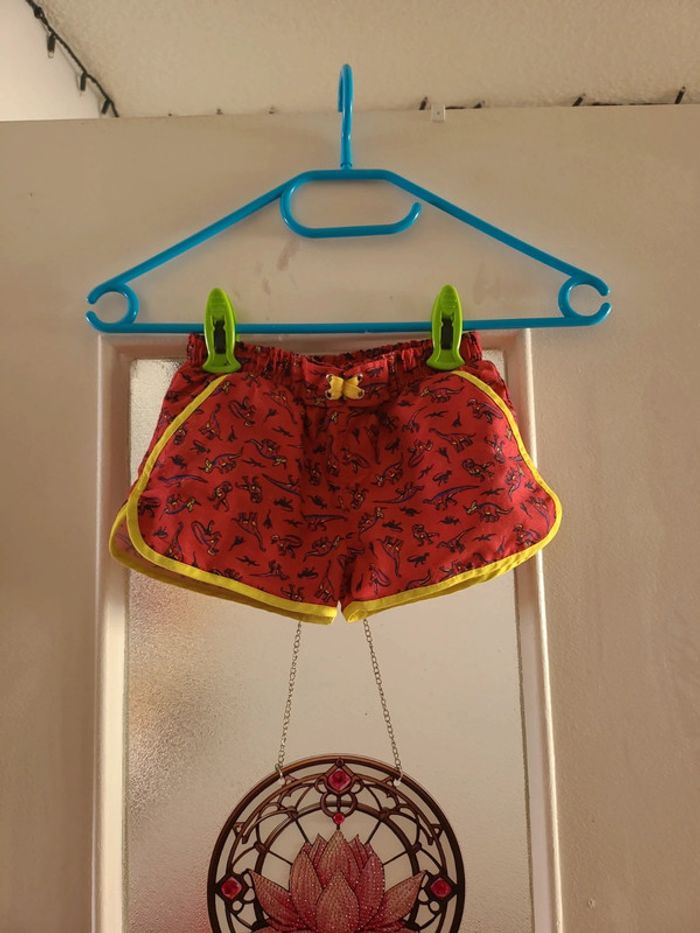 Short 4 ans X3 - photo numéro 2