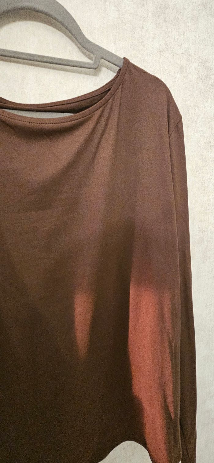 Haut marron - photo numéro 2