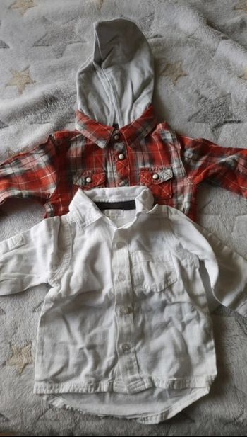 Lot chemise bébé 6 mois blanche et rouge