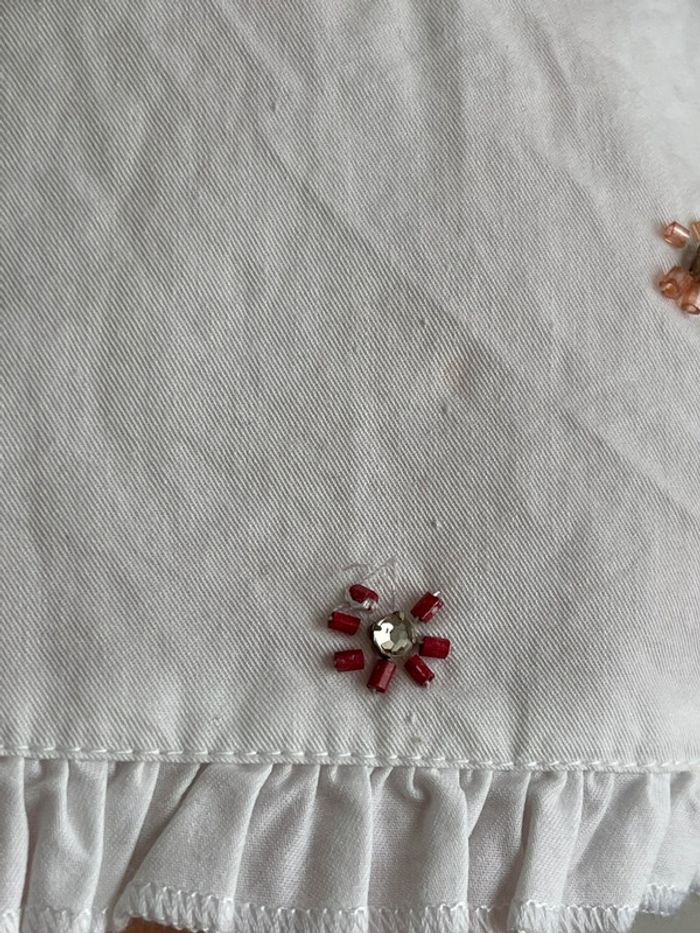 Crop top Zara trafaluc taille S en 100% coton avec perles brodées en forme de fleurs 🌸 - photo numéro 3