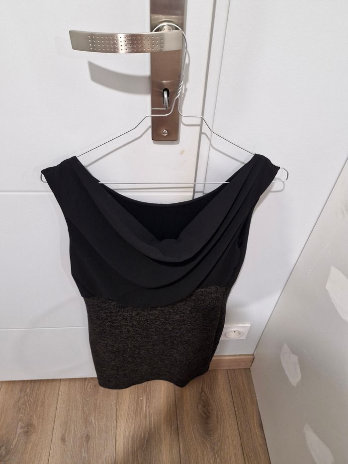 Robe gris et noire avec veste - photo numéro 3