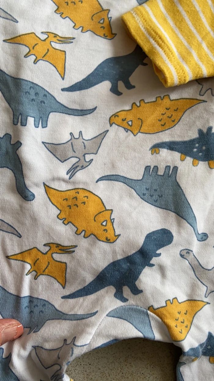 Lot pyjamas 3 mois - photo numéro 3