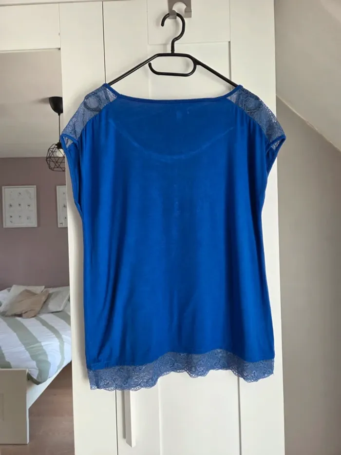 Blouse top t-shirt bleu femme taille 38 - photo numéro 3