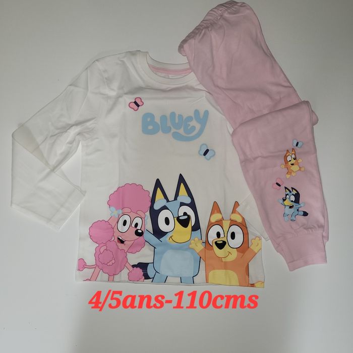 Pyjama bluey 5 ans  neuf - photo numéro 3