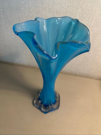 Magnifique vase bleu vintage