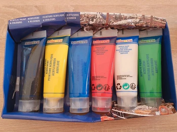 6 tubes de peintures acrylique "Artist & Co" - photo numéro 2