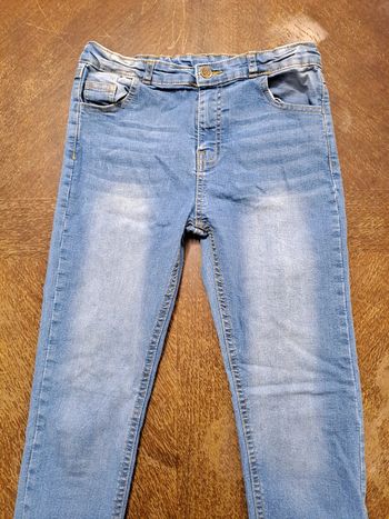 Jean bleu clair, influx, taille 12 ans (152 cm)