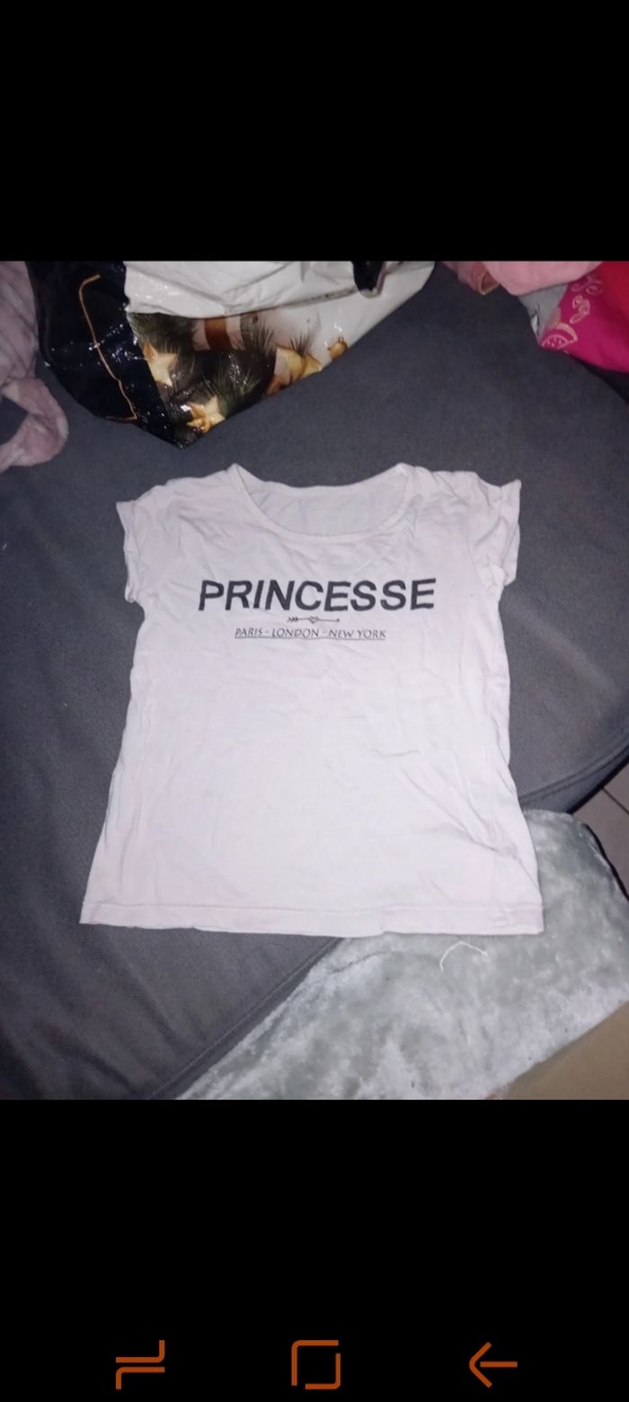 Tee-shirt