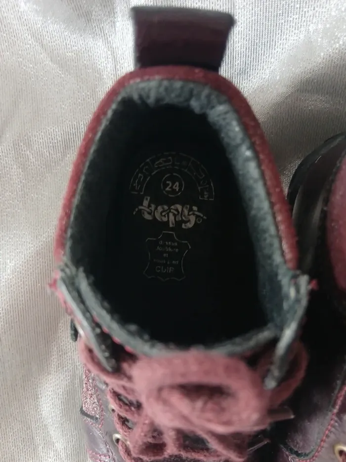 Jolies chaussures cuir Bopy pointure 24 - photo numéro 6