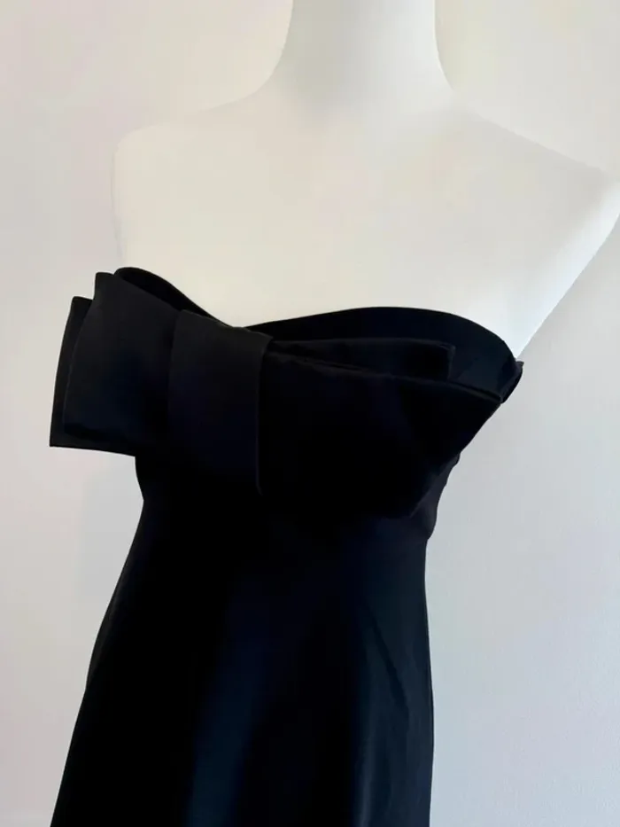 Magnifique robe bustier Claudie Pierlot noire taille 38 comme neuve - photo numéro 2