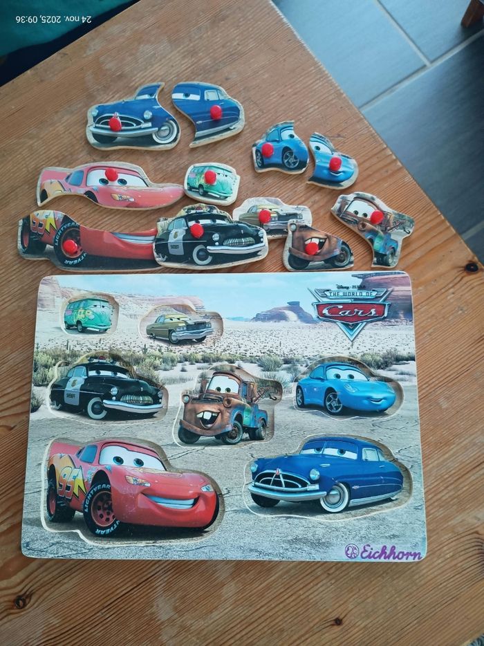 Puzzle 1er âge Cars en bois - photo numéro 2