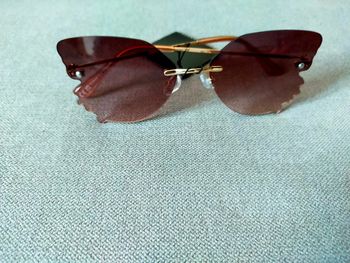 Lunettes de soleil papillon – Verres rose dégradé – Femme
