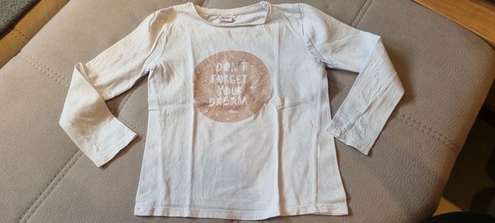 Pull 6ans tape a l oeil