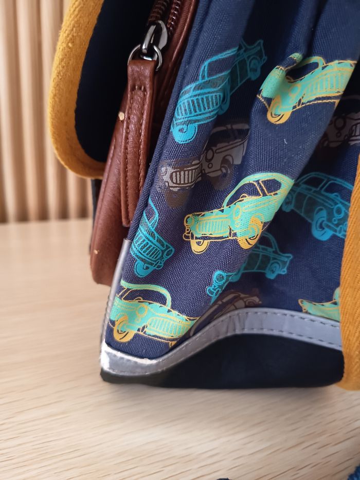 Cartable cameleon - photo numéro 9