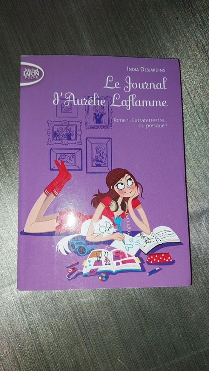 Lot de 2 livres 📚 Le journal dAurelie Laflamme très bon etat - photo numéro 2