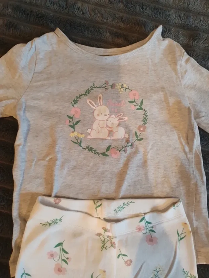 Ensemble bébé fille 24 mois - photo numéro 2