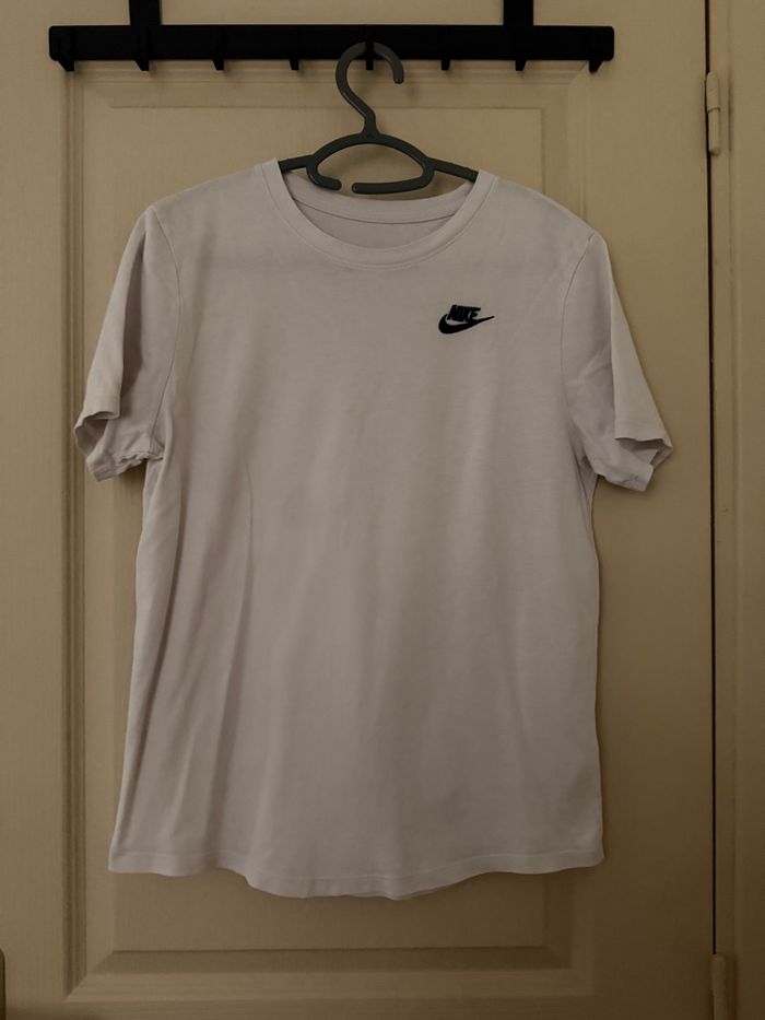 T-shirt Nike blanc