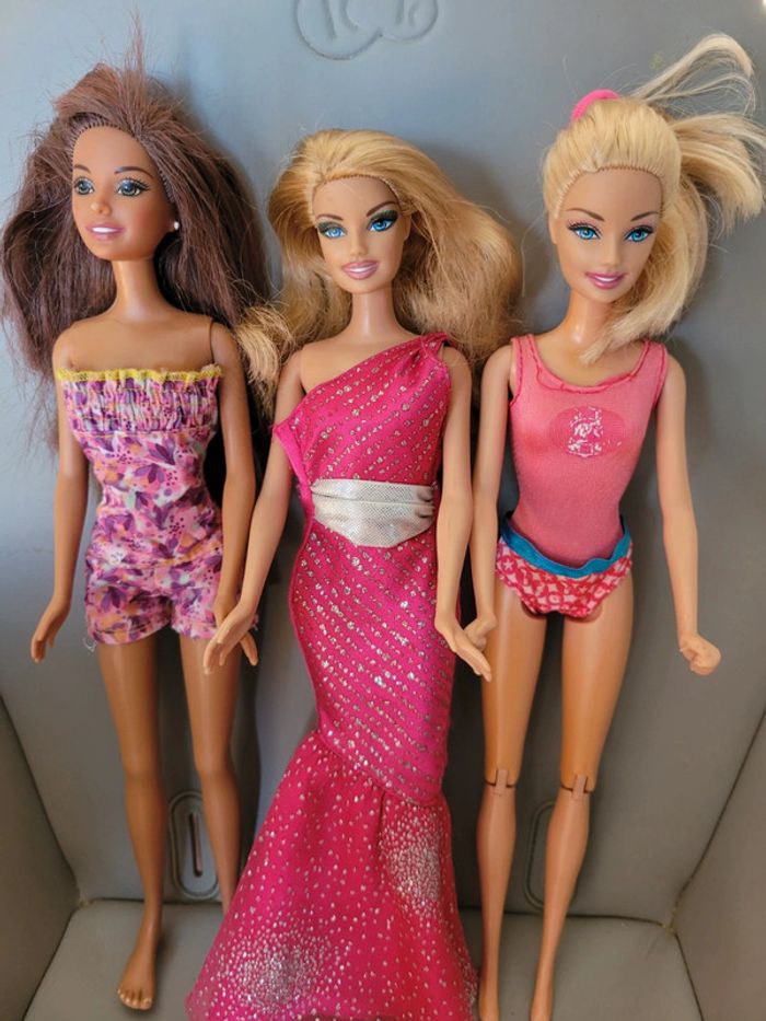 Lot de 3 barbies - photo numéro 2