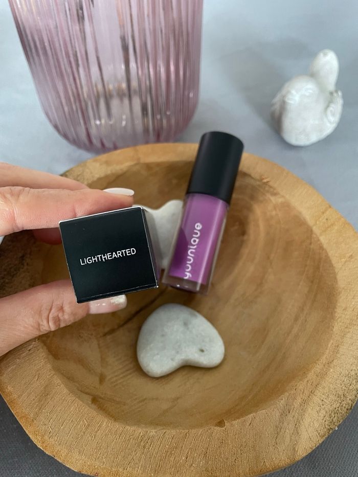 Gloss Lighthearted Younique - photo numéro 2