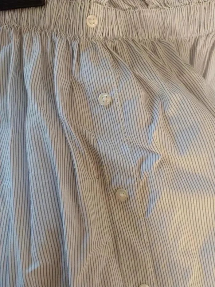 Haut épaule dénudée blanc et bleu - photo numéro 3