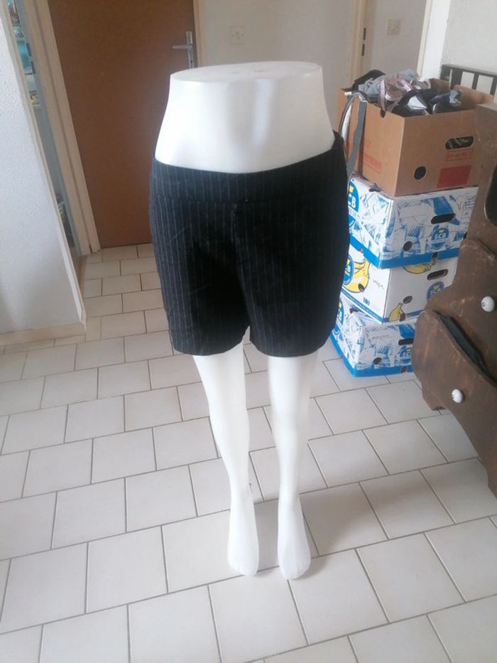 Short taille 42