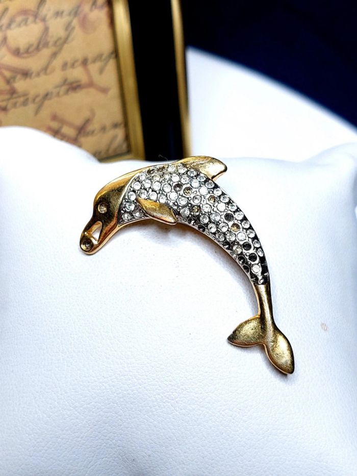 Magnifique broche dauphin vintage - photo numéro 2