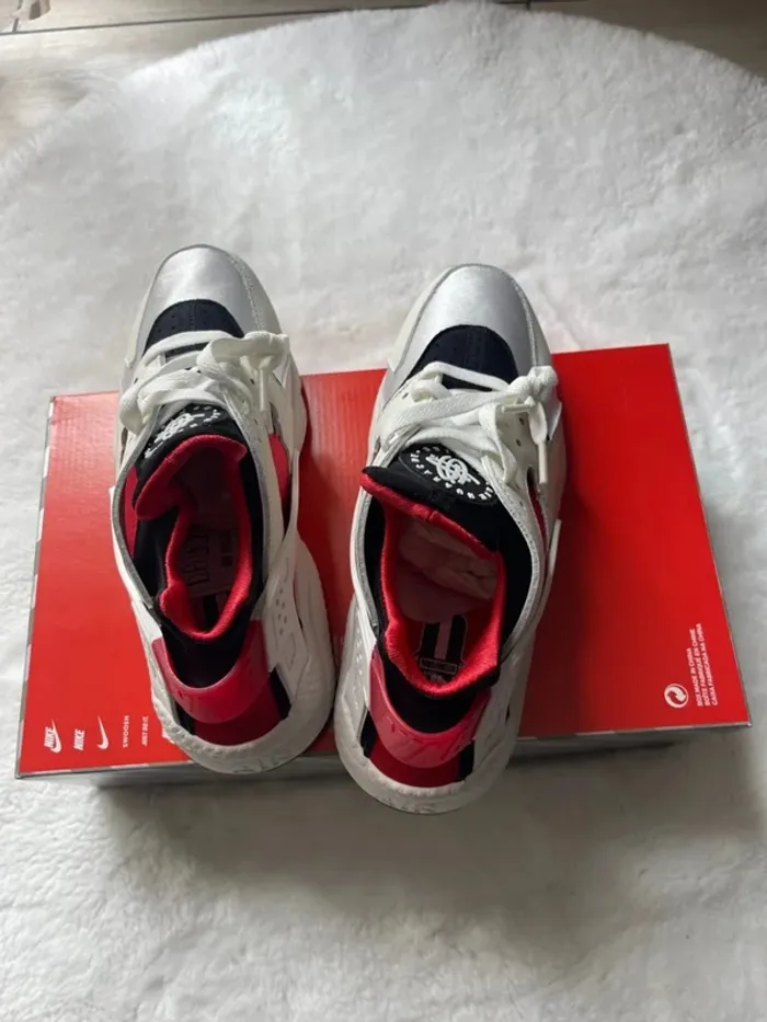 Basket Nike air huarache - photo numéro 5