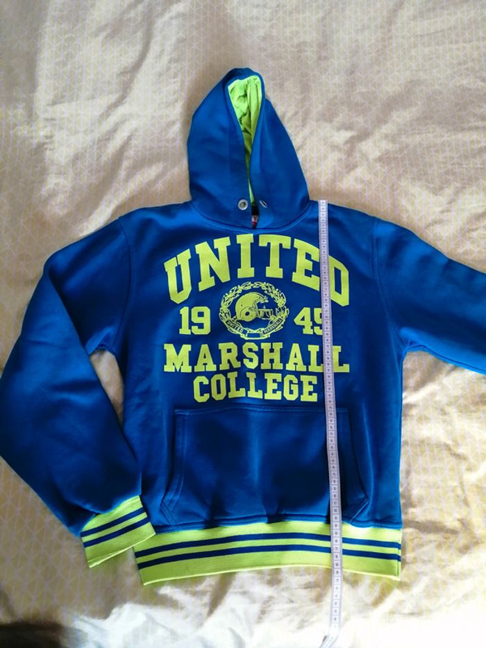 Sweat à capuche 14 ans