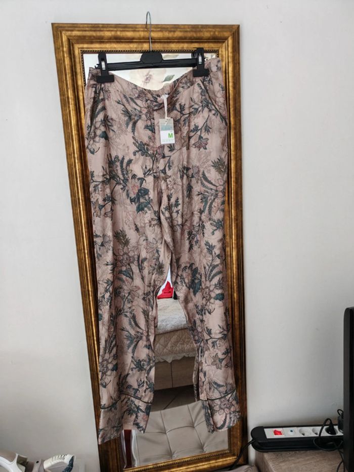 Pantalon fluide neuf - photo numéro 10