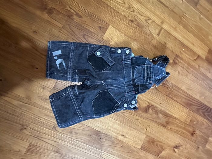 Salopette taille 3 mois