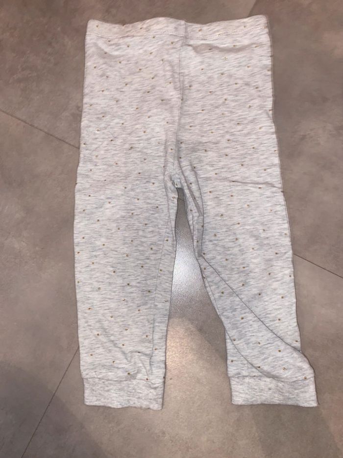 Lot trois pantalons - photo numéro 2