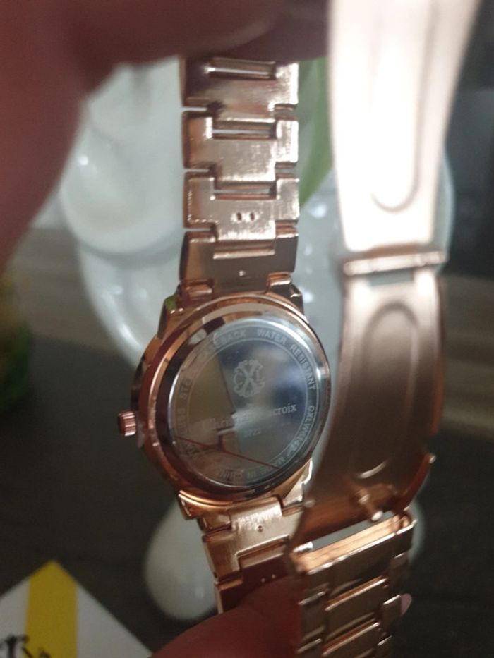 Montre doré rosé Christian Lacroix CXL - photo numéro 15