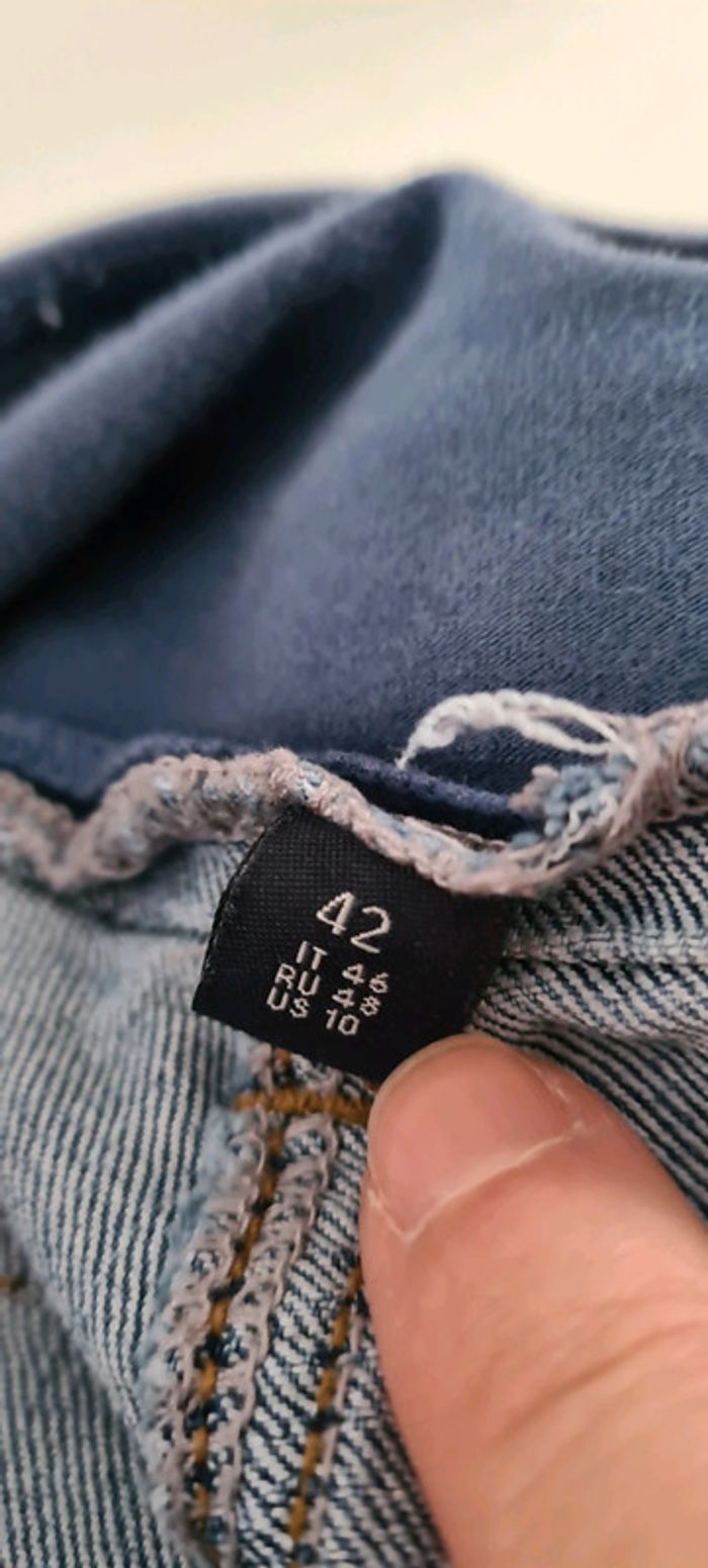 Pantacourt grossesse Kiabi taille 42 - photo numéro 4