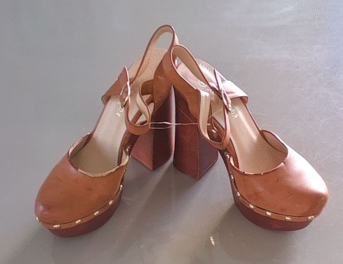 Chaussures à talon marque Alta Moda taille 38 couleur marron pour femme - photo numéro 2