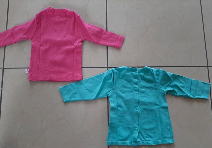 Lot de 4 tee shirts manches longues fille 6 mois - photo numéro 5